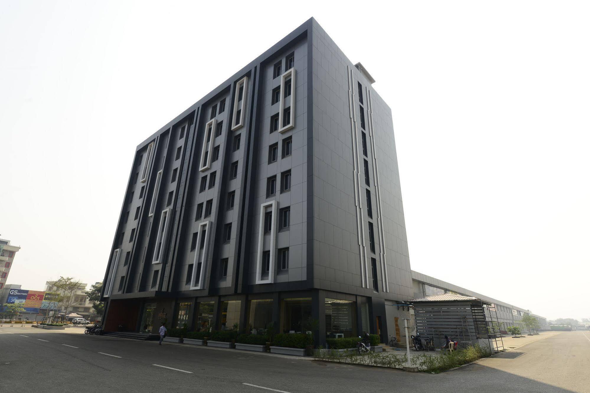 Holly Hotel Myanmar Rangum Exterior foto